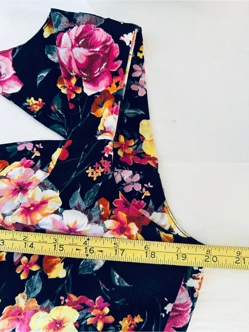 Kara Girl Dress Sz Large Sleeveless Floral Cutout Midi or knee length - Picture 8 of 12